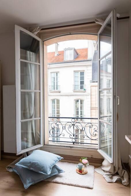 Le Lumineux 50 M² Gare/Chateau/Wifi/Netflix Versailles Eksteriør bilde