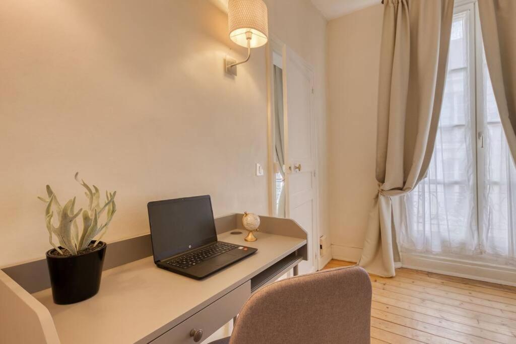 Le Lumineux 50 M² Gare/Chateau/Wifi/Netflix Versailles Eksteriør bilde